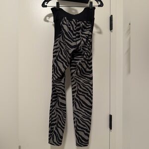 Year of Ours Black and Gray Zebra Print Leggings